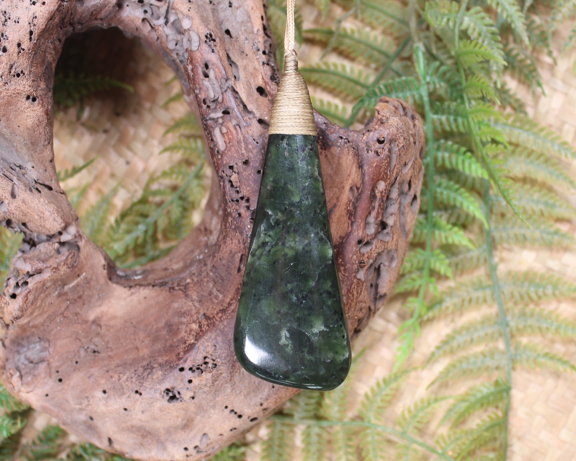 Rimu Pounamu Toki