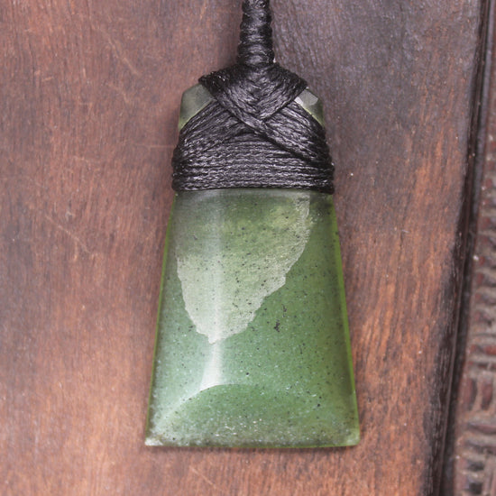 Toki or Adze Pendant carved from Tangiwai Pounamu - NZ Greenstone