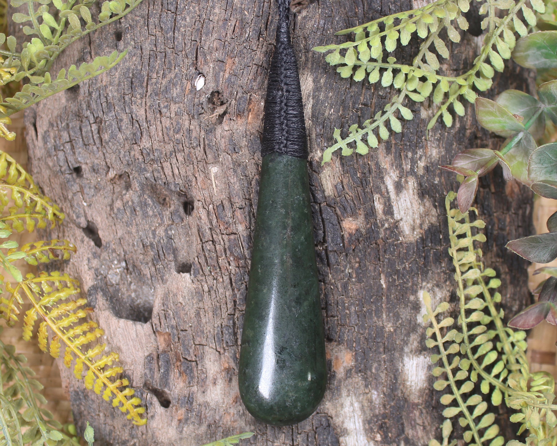 Rimu Pounamu Roimata Pendant - NZ Greenstone