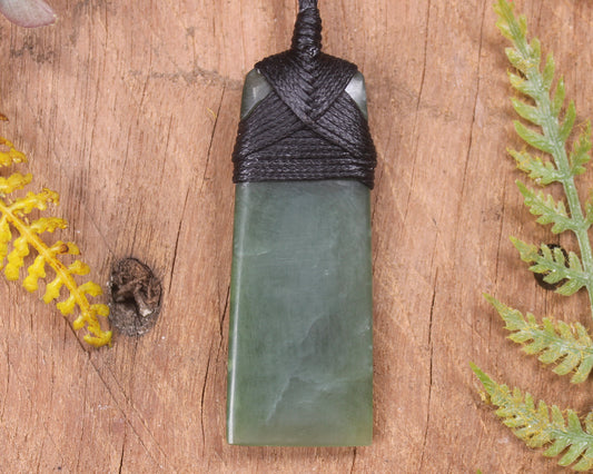 Inanga Pounamu Toki