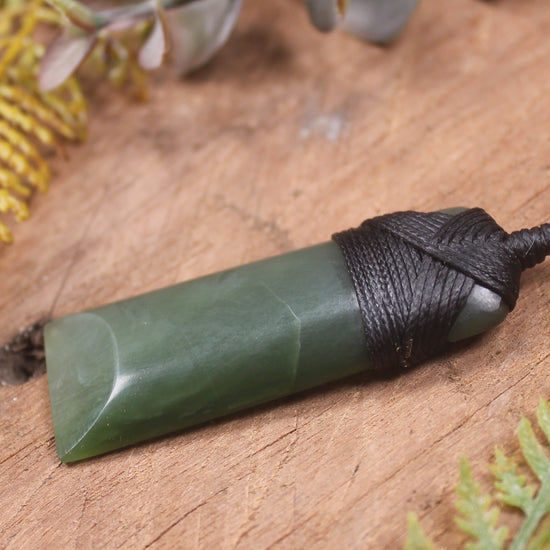 Inanga Pounamu Toki