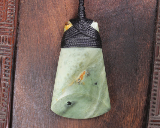 Toki or Adze Pendant carved from Flower Jade Pounamu - NZ Greenstone