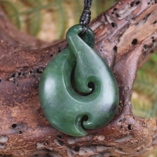 Koru Twist carved from Kawakawa Pounamu - NZ Greenstone