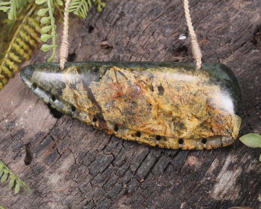 Taniwha Tooth or Niho carved from Totoweka Pounamu - NZ Greenstone