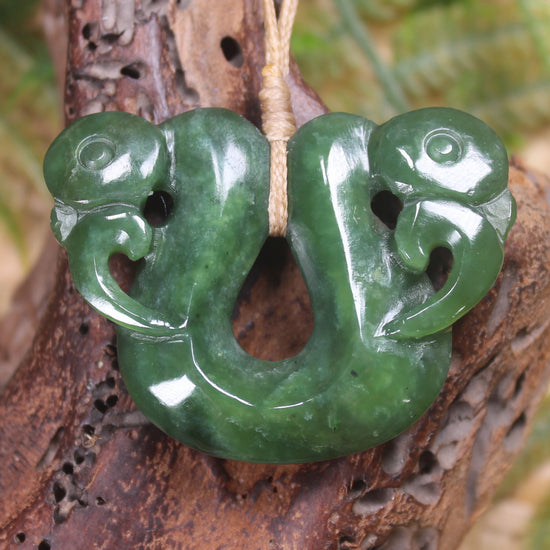 Pekapeka Pendant carved from Hapopo Pounamu - NZ Greenstone