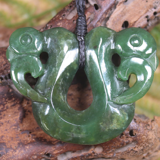 Pekapeka Pendant carved from Hapopo Pounamu - NZ Greenstone