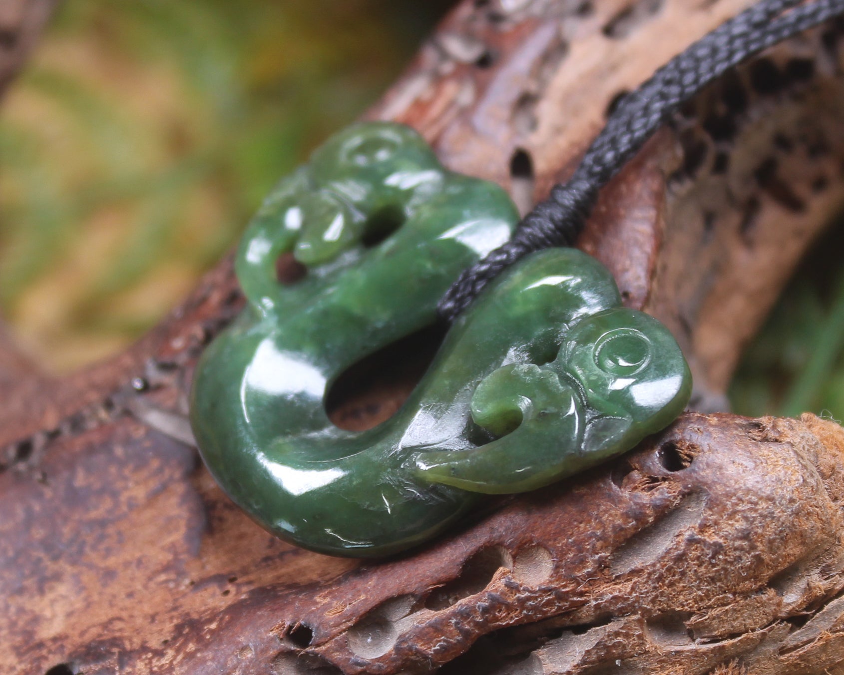 Pekapeka Pendant carved from Kawakawa Pounamu - NZ Greenstone