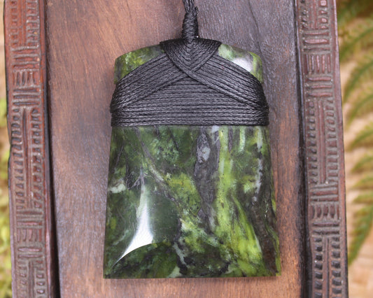 Toki or Adze carved from Douglas Creek - NZ Greenstone
