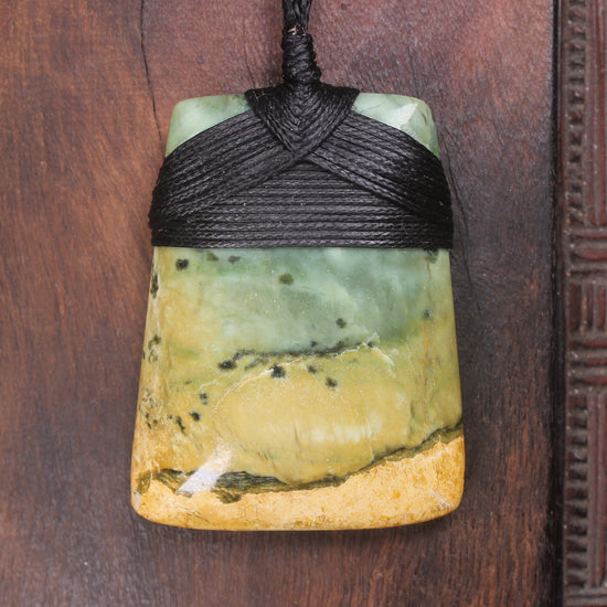 Toki or Adze Pendant carved from Flower Jade Pounamu - NZ Greenstone