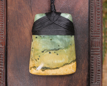 Toki or Adze Pendant carved from Flower Jade Pounamu - NZ Greenstone