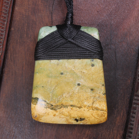 Toki or Adze Pendant carved from Flower Jade Pounamu - NZ Greenstone