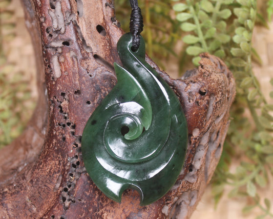 Hei Matau or Fish Hook carved from Kawakawa Pounamu - NZ Greenstone