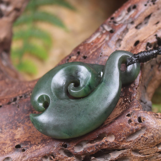 Koru Twist carved from Kawakawa Pounamu - NZ Greenstone