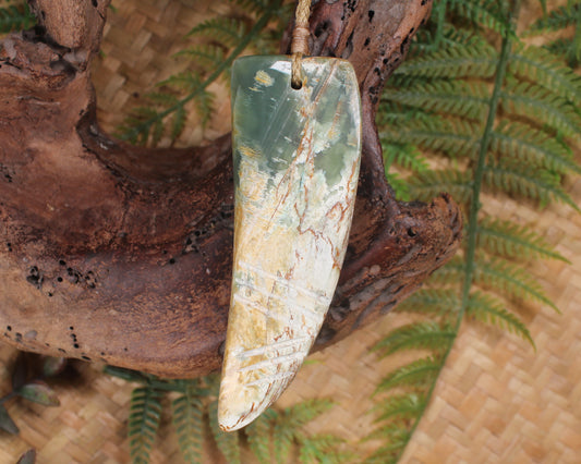 Taniwha Tooth or Niho carved from Flower Jade Pounamu - NZ Greenstone
