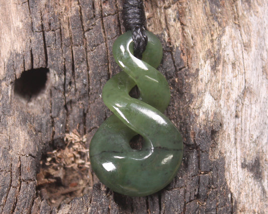 Twist carved from Rimu Pounamu - NZ Greenstone