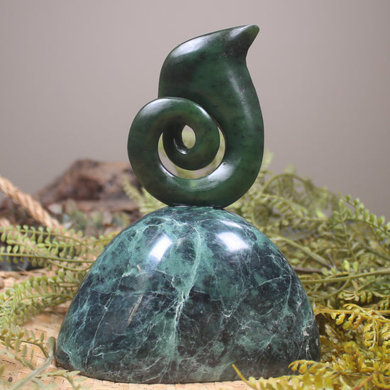 Freeform Pounamu Scultpure