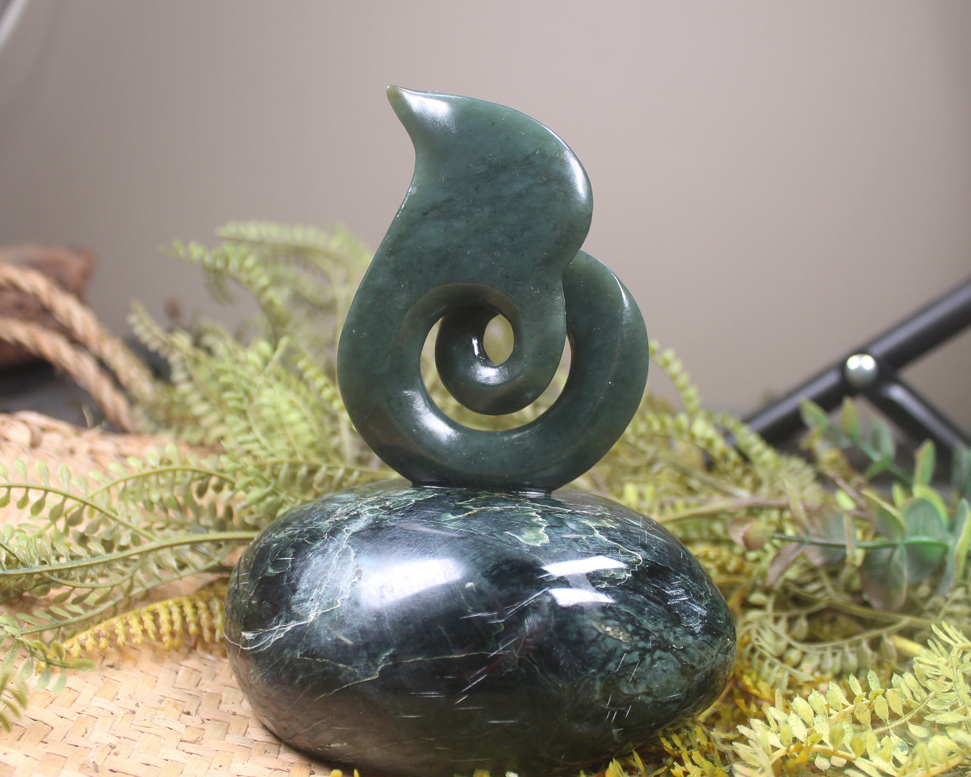 Freeform Pounamu Scultpure