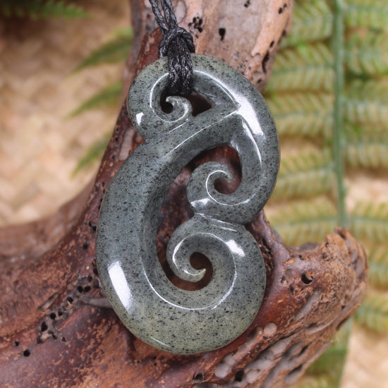 Hammerhead pendant carved from NZ Serpentine