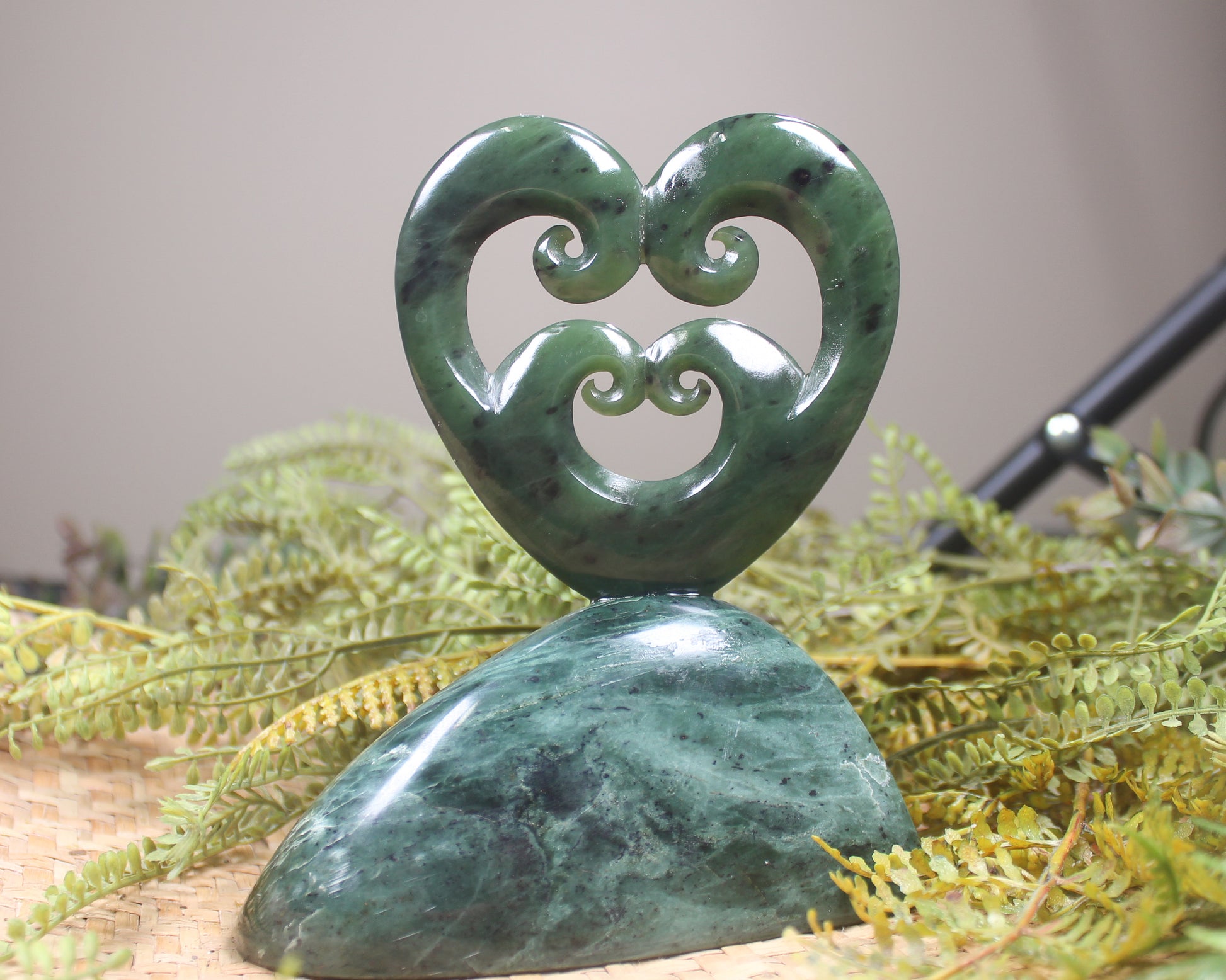 Koru heart sculpture carved from Hapopo Pounamu - NZ Greenstone