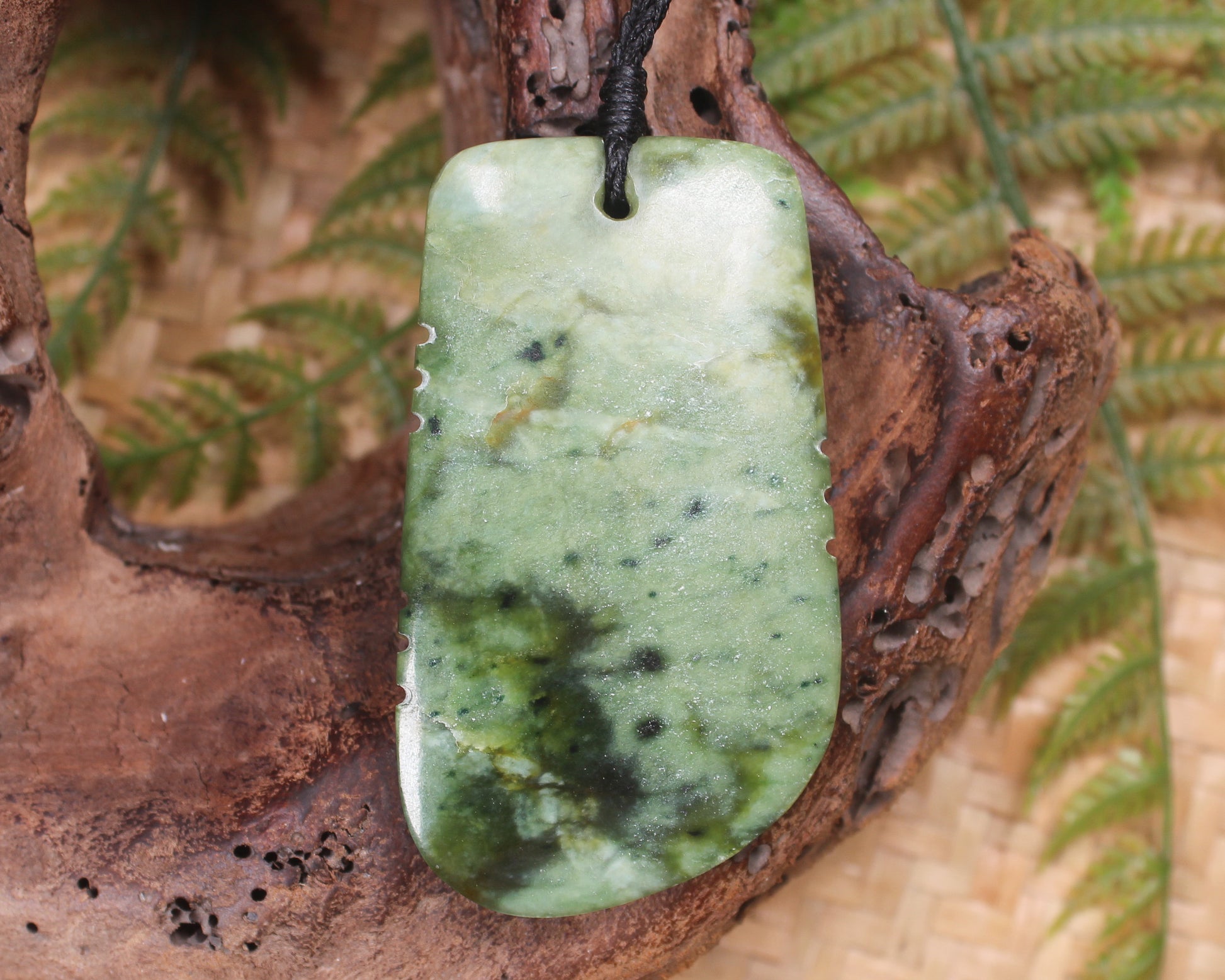 Toki or Adze Pendant carved from Flower Jade Pounamu - NZ Greenstone