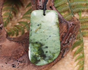 Toki or Adze Pendant carved from Flower Jade Pounamu - NZ Greenstone