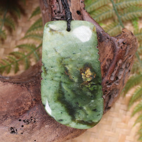 Toki or Adze Pendant carved from Flower Jade Pounamu - NZ Greenstone