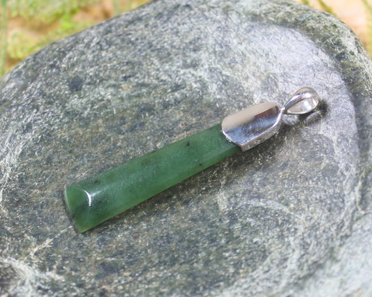 Hapopo Pounamu pendant set in Sterling Silver - NZ Greenstone