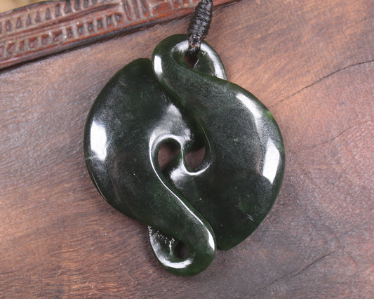 Koru Twist or Pikorua carved from Kawakawa Pounamu - NZ Greenstone