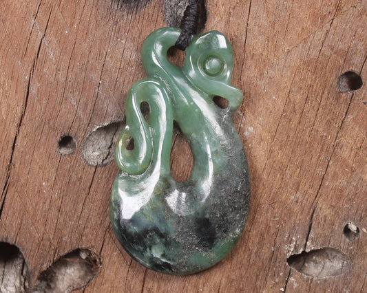 Manaia carved from Inanga Pounamu - NZ Greenstone