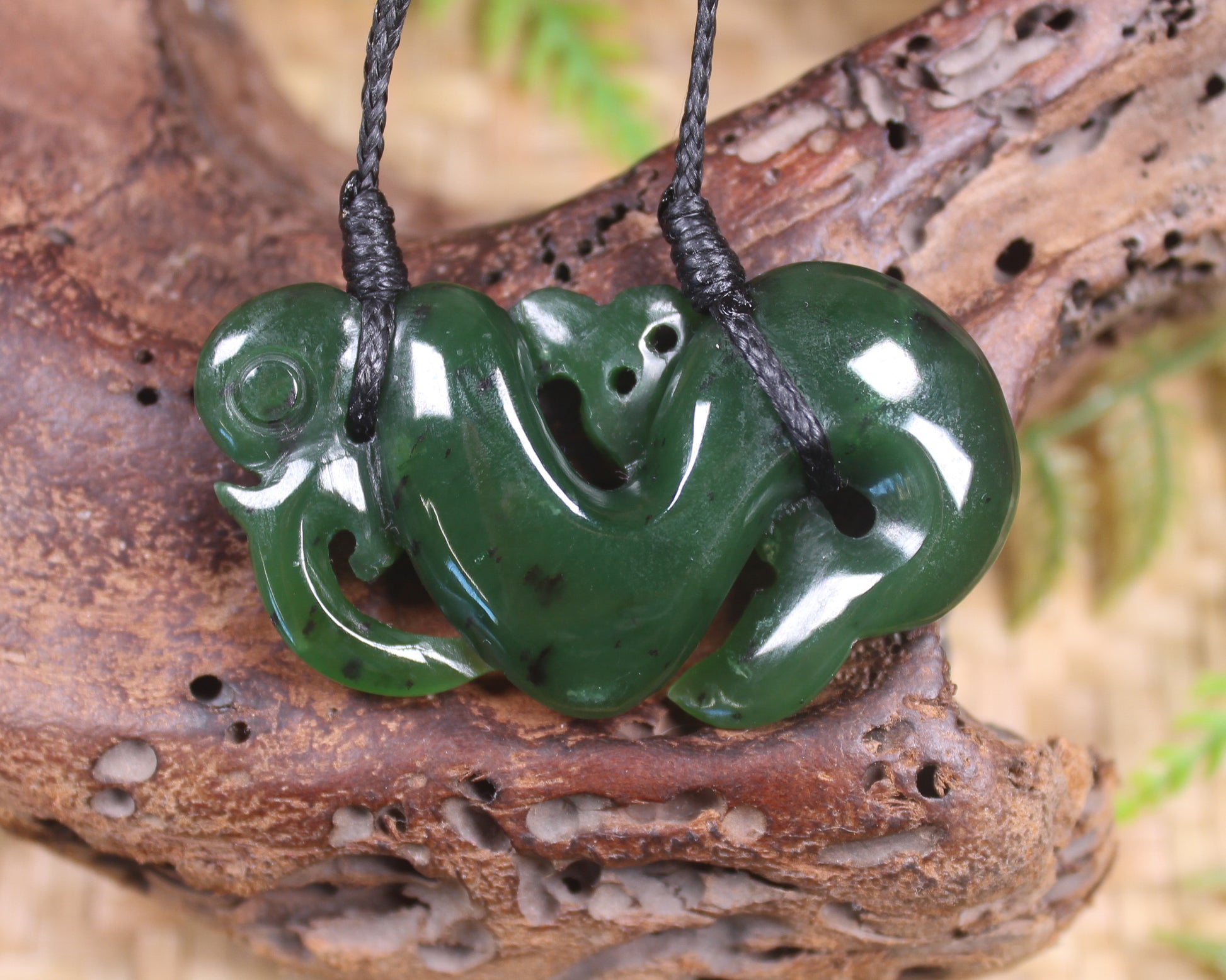 Manaia carved from Kawakawa Pounamu - NZ Greenstone