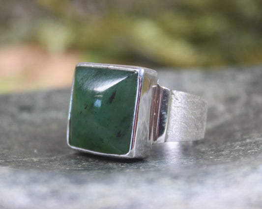 Sterling Silver Hapopo Pounamu Ring - NZ Greenstone
