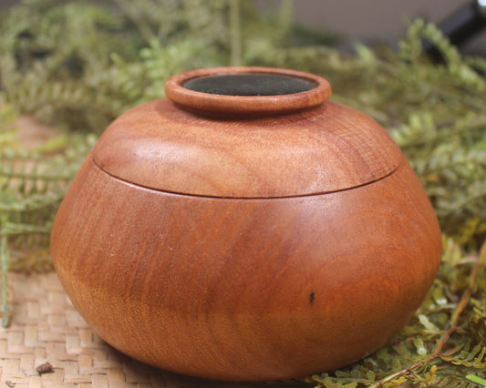 Wooden container with Kawakawa Pounamu set into lid - NZ Greenstone
