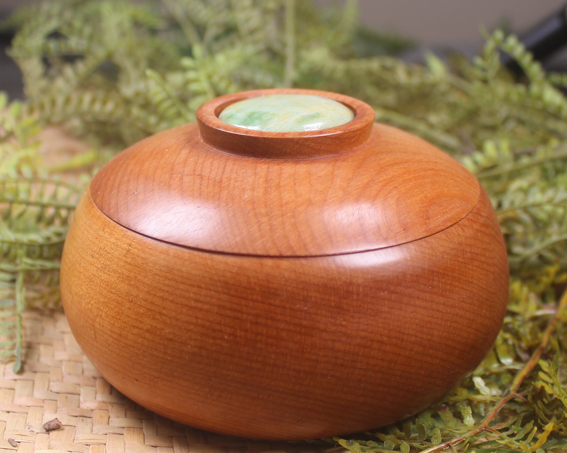Wooden container with Flower Jade 
Pounamu set into lid - NZ Greenstone