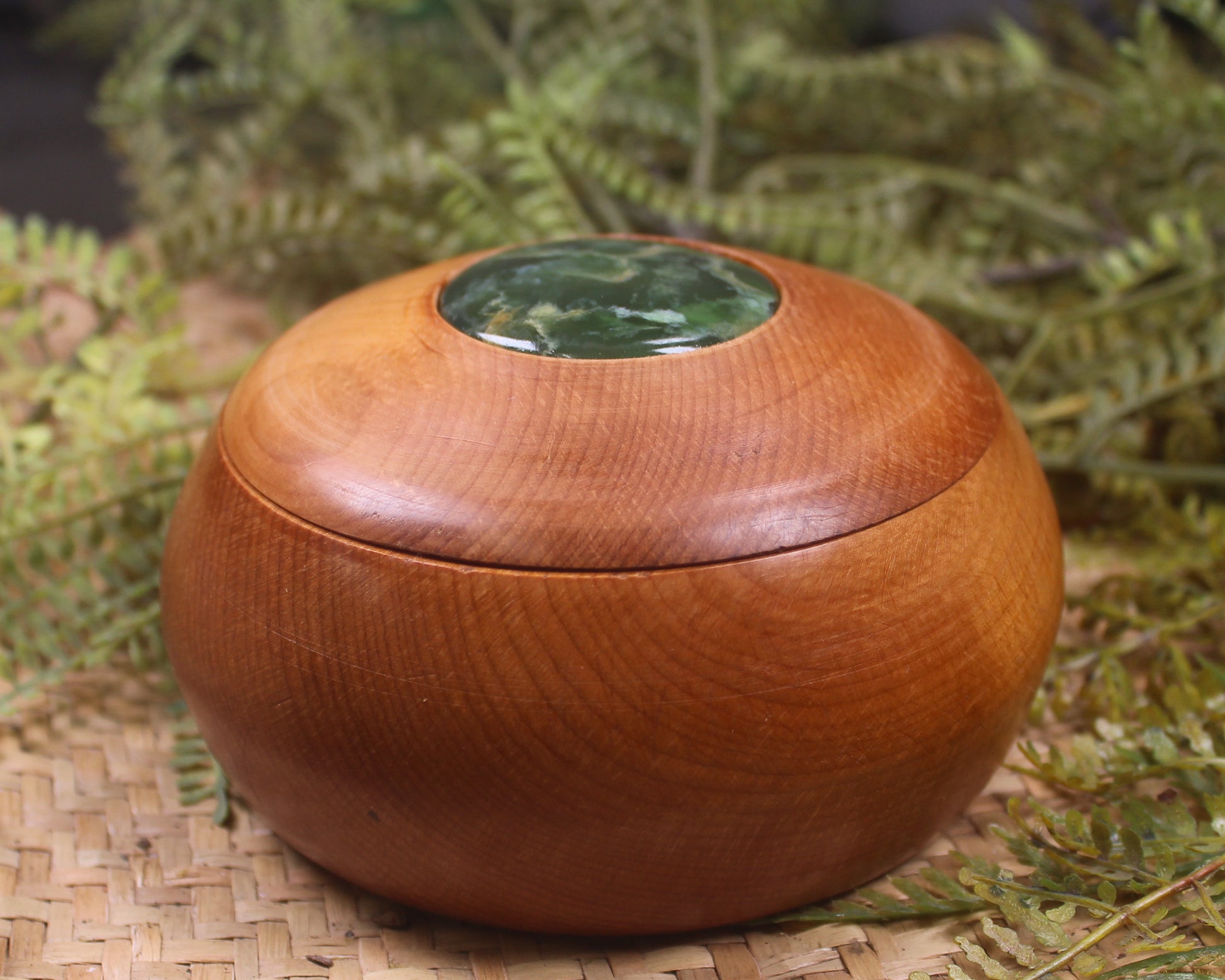 Wooden container with Flower Jade 
Pounamu set into lid - NZ Greenstone