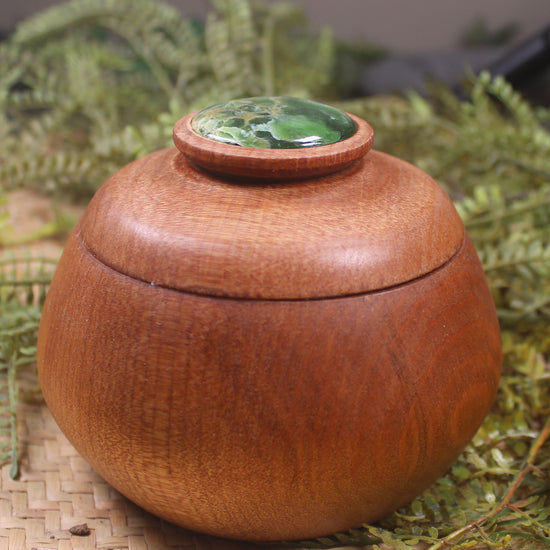 Wooden container with Flower Jade 
Pounamu set into lid - NZ Greenstone