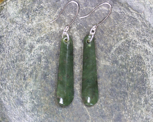 Roimata or Teardrop earrings carved from Rimu Pounamu - NZ Greenstone