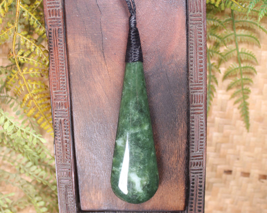 Roimata Teardrop carved from Hapopo Pounamu - NZ Greenstone