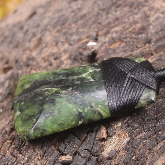 Toki or Adze carved from Douglas Creek - NZ Greenstone