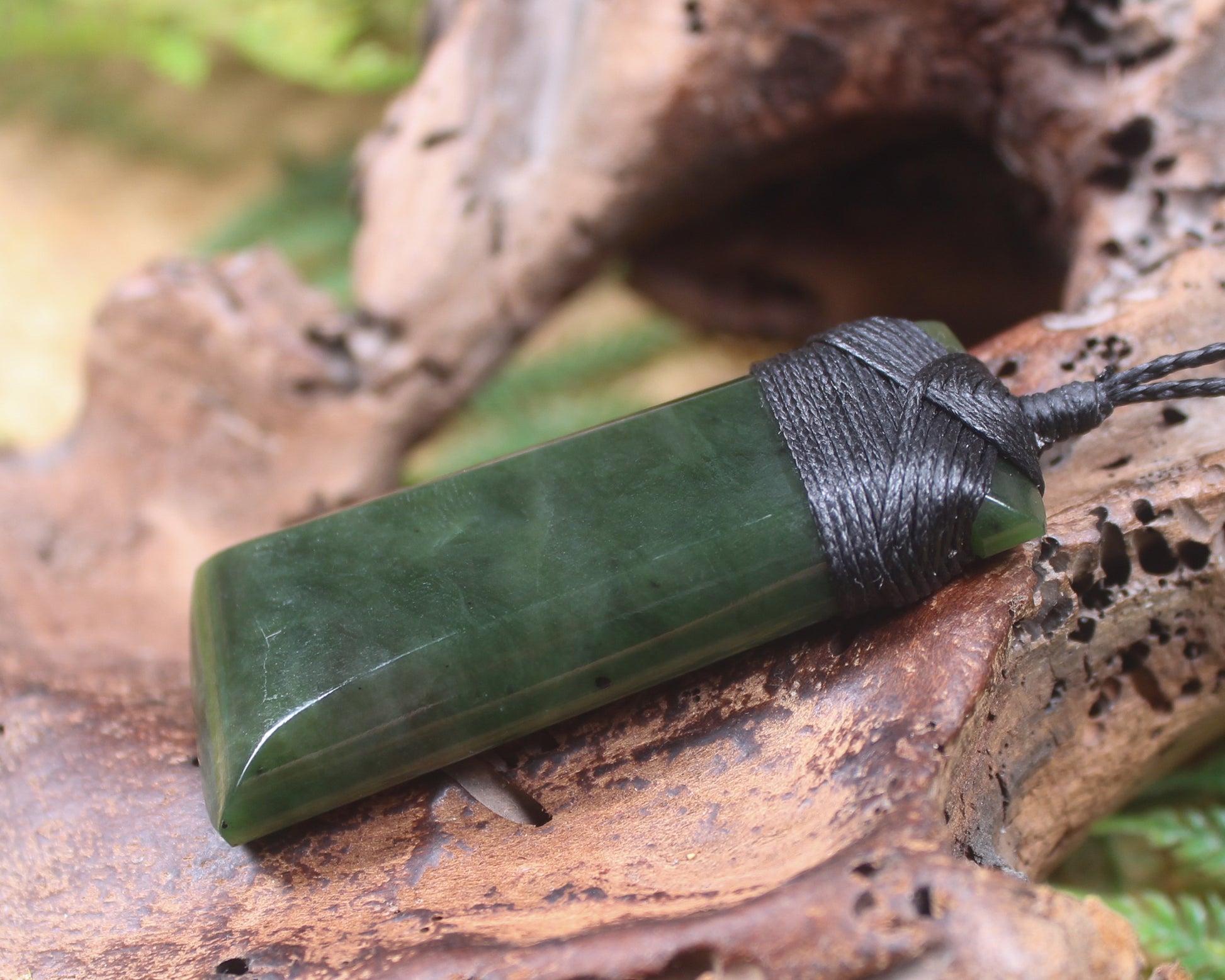 Kawakawa Pounamu Toki