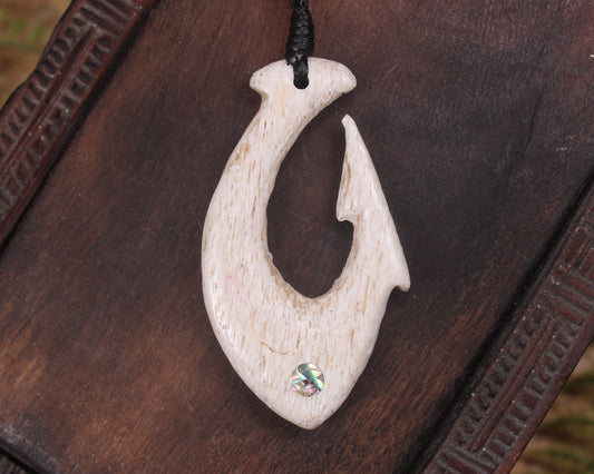 Whale bone Hei Matau