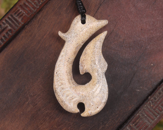 Whale bone Hei Matau