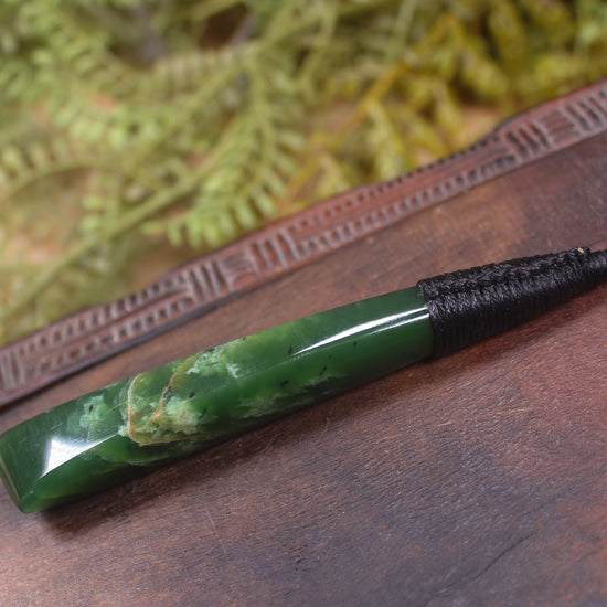 Flower Jade Pounamu Toki
