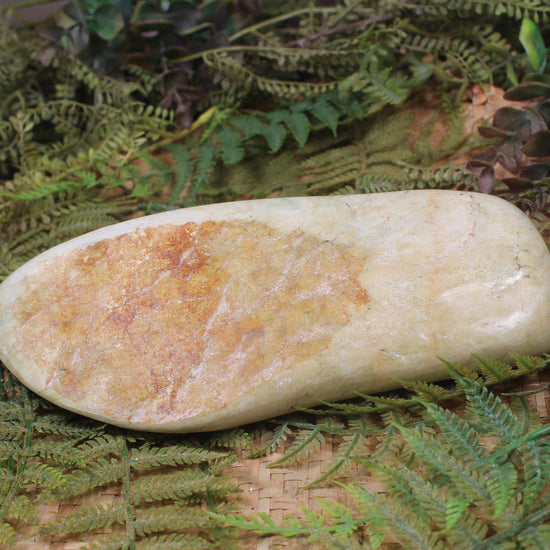 Freeform Pounamu Sculpture - Flower Jade Pounamu - NZ Greenstone