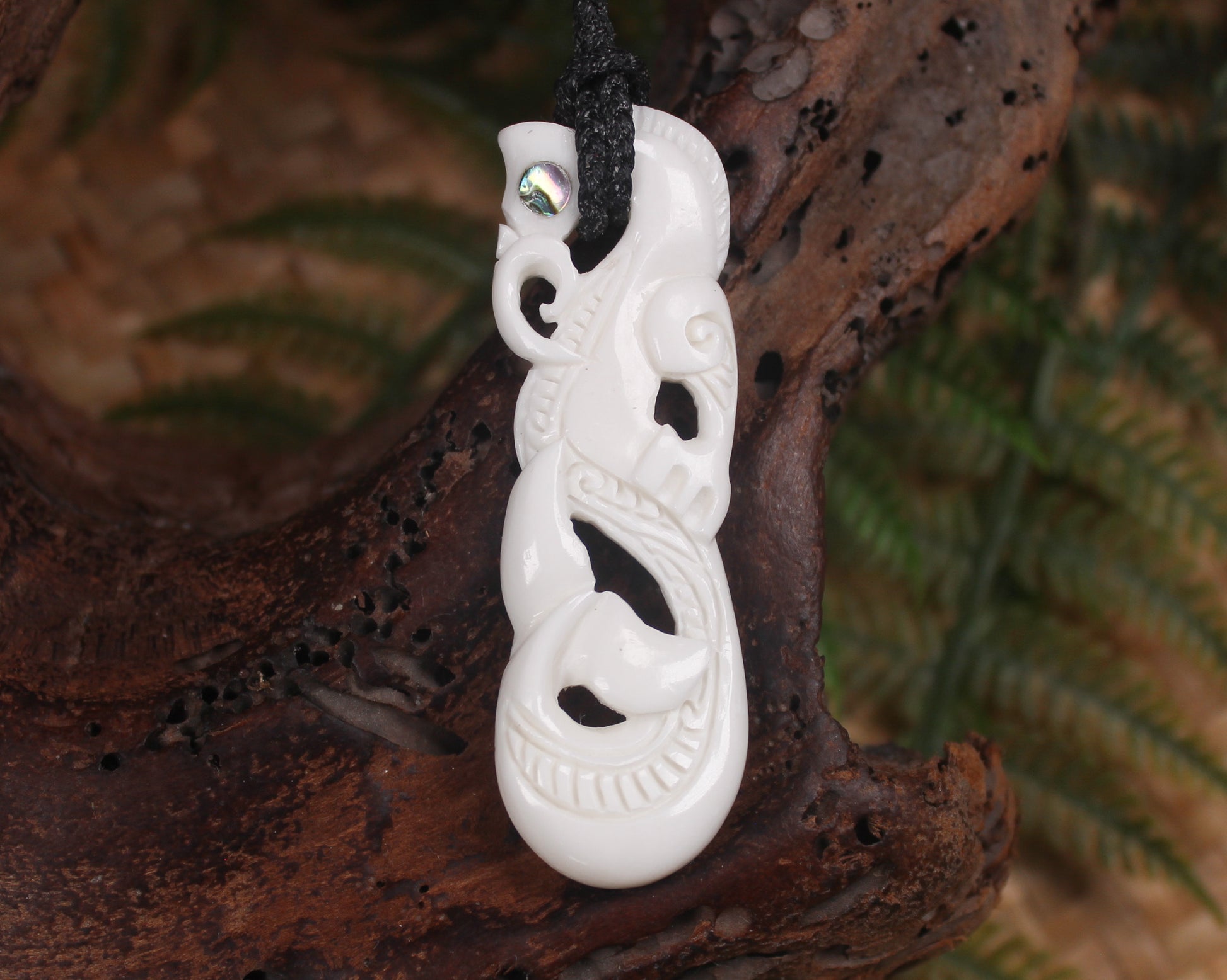 NZ Beef Bone Manaia
