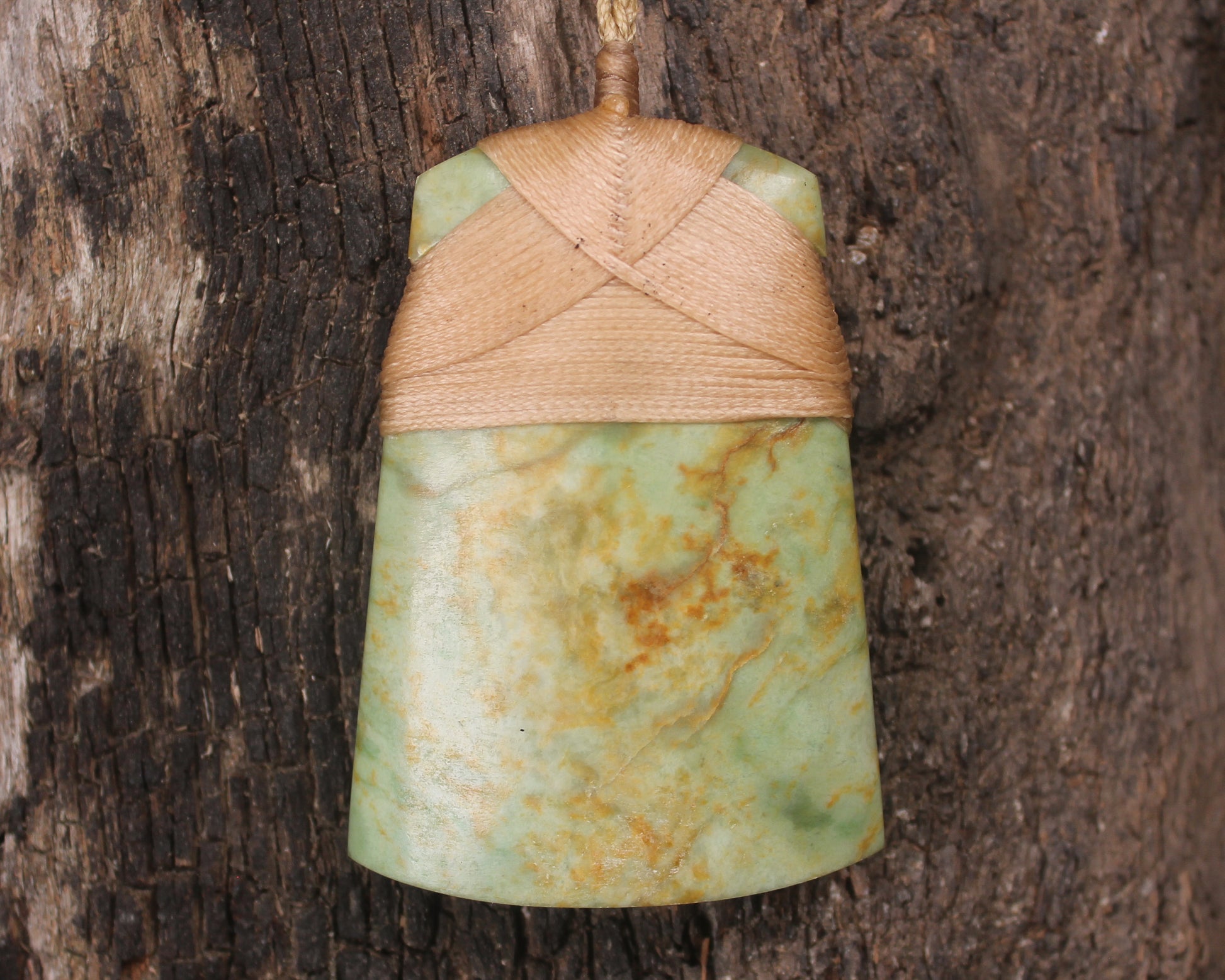 Flower Jade Pounamu Toki