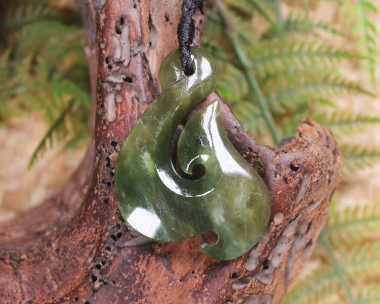 Hei Matau carved from Rimu Pounamu - NZ Greenstone