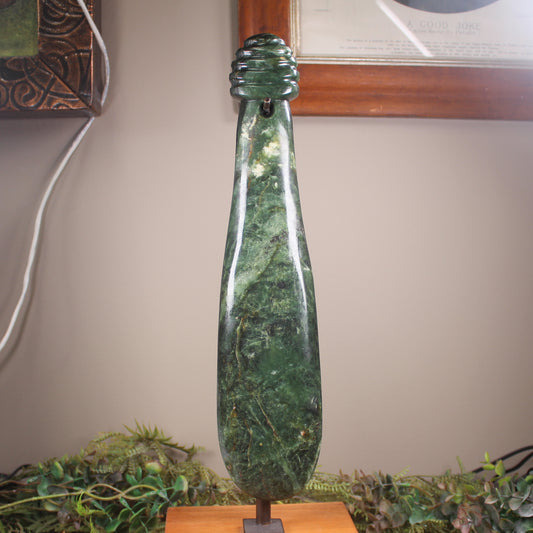 Mere carved from Hapopo Pounamu - NZ Greenstone