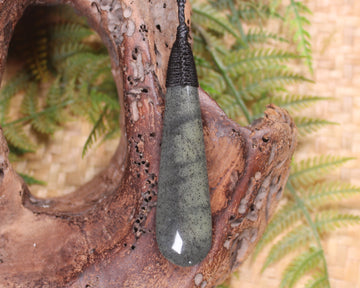 Roimata or Teardrop carved from NZ Serpentine