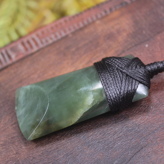 Inanga Pounamu Toki