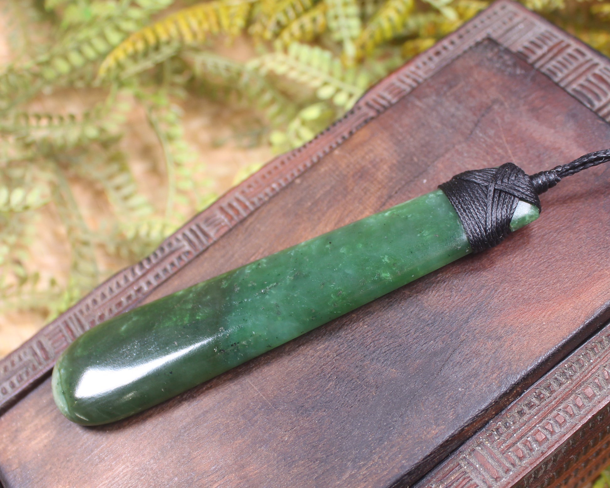 Roimata Teardrop carved from Hapopo Pounamu - NZ Greenstone